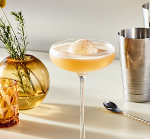 Whiskey Sour: el cóctel elegante que nunca falla