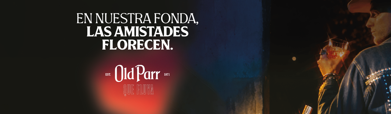 Personas en un evento Old Parr