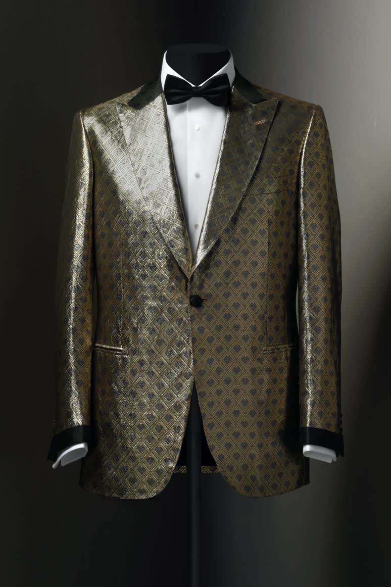 A Brioni dinner jacket in silk and gold lamé, 2000s