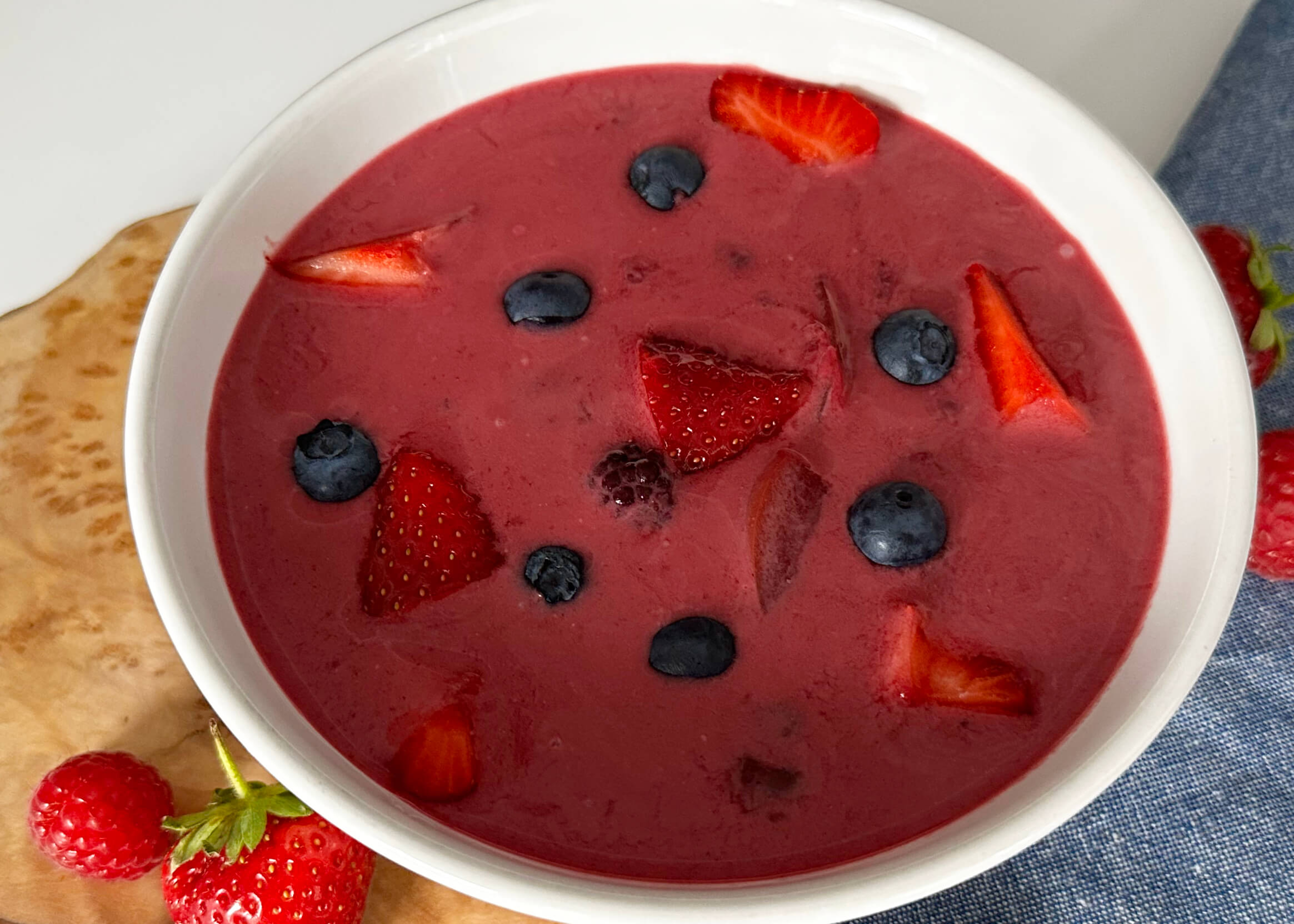 Hungarian Cold Fruit Soup