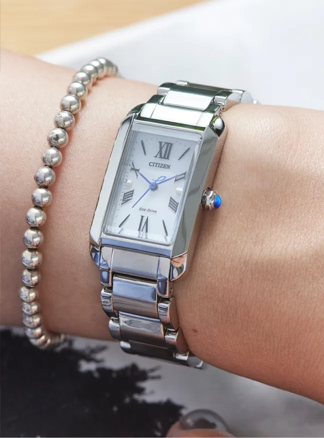 PLP - Discover More - Womens Citizen L