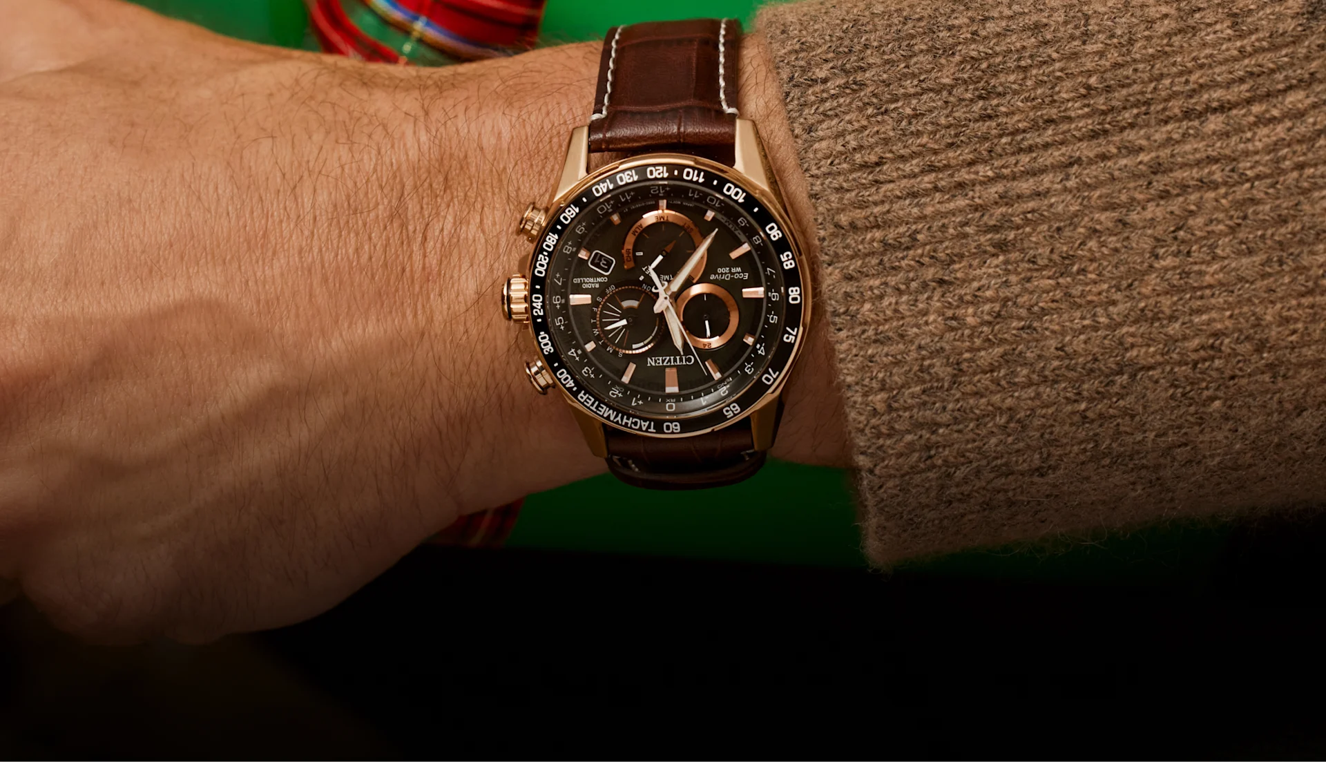 Men's Strap Watches Hero Image