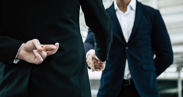 article-image-insurancefraudsters