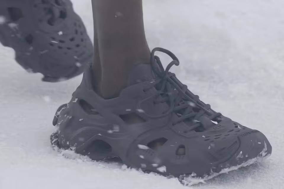 HD Sneaker