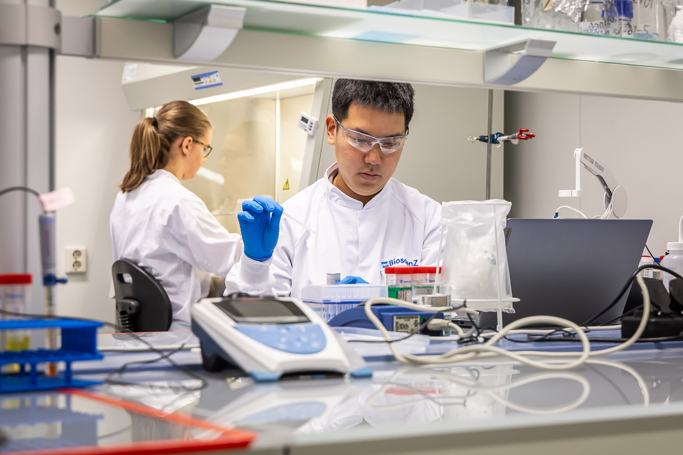 Onderzoek in laboratorium Onderzoek in laboratorium