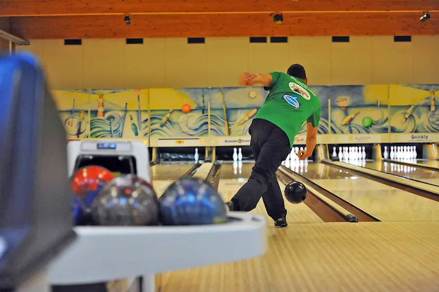 Bowling