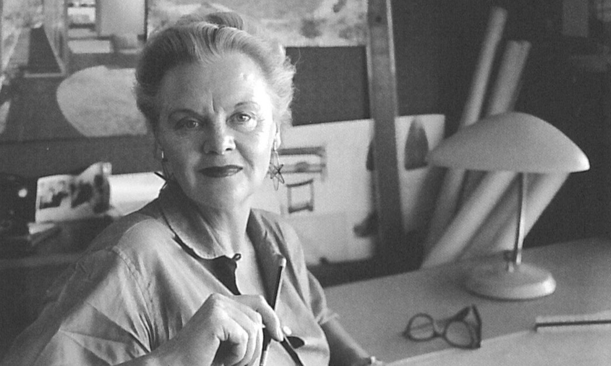 Greta Magnusson Grossman in her studio, at home in California. A 1959 portrait by Julius Schulman.