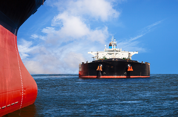 Ships on collision course
