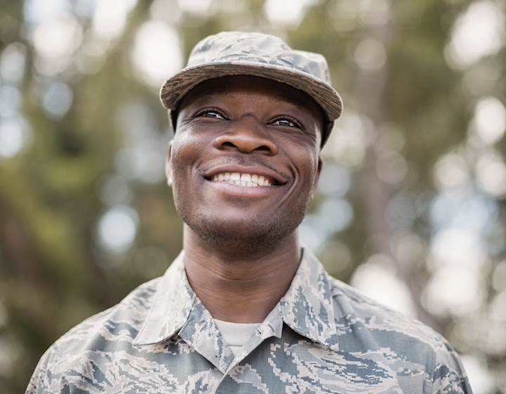 happy-smiling-military-man-1440x1120.jpg