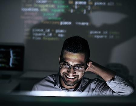 smiling-developer-script-reflection-720x560