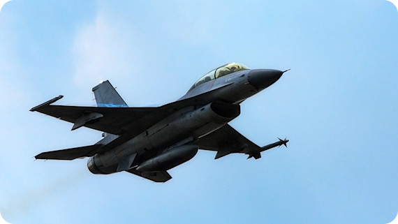 SimINERTIAL military-jet-plane-870x490