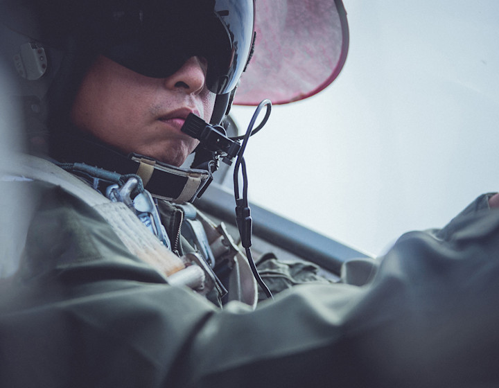 closeup-military-cockpit-pilot-1440x1120.jpg