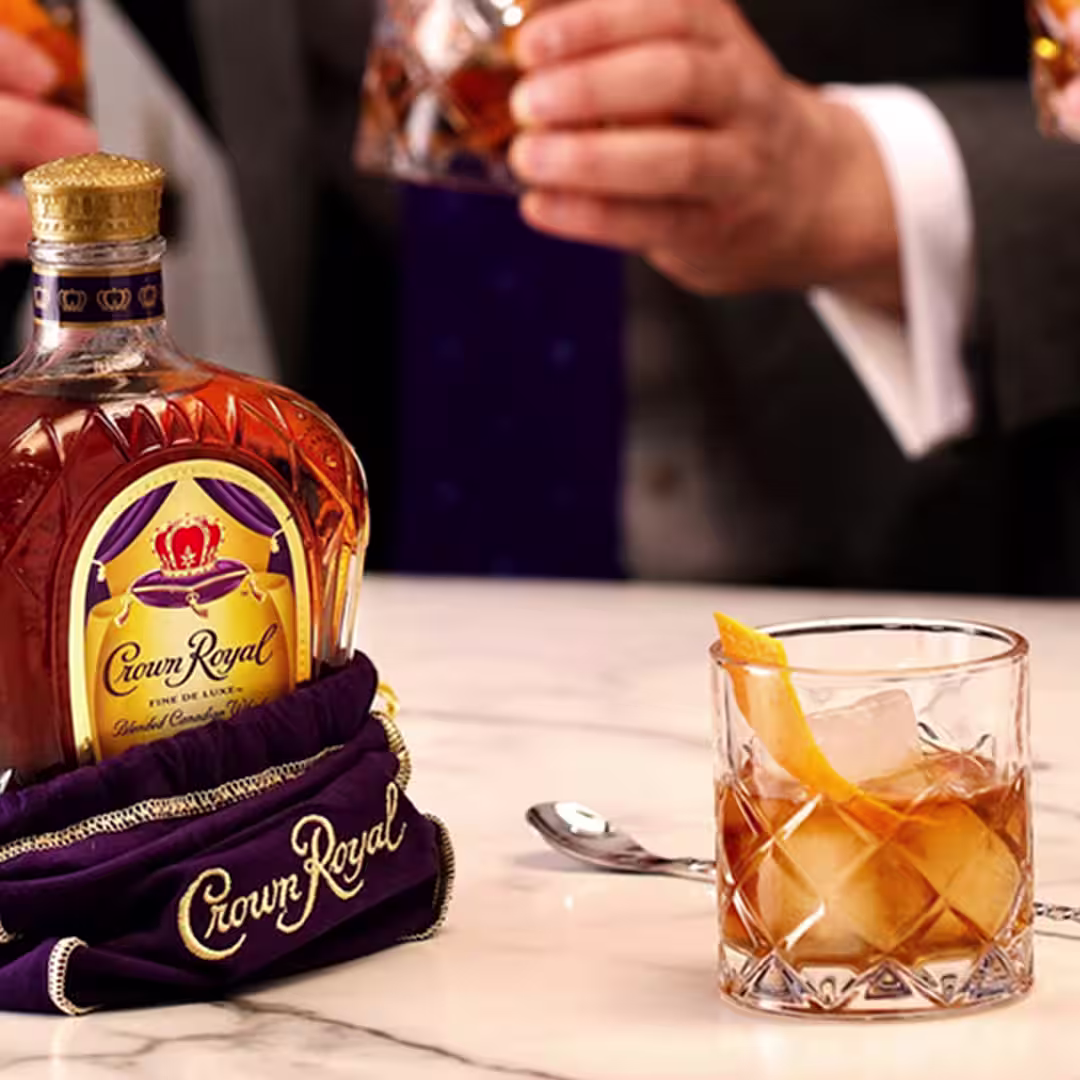 Crown Royal® Canadian Whisky Old Fashioned Drink Recipe