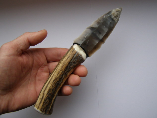 Pazourkový nůž – Čepelový nůž