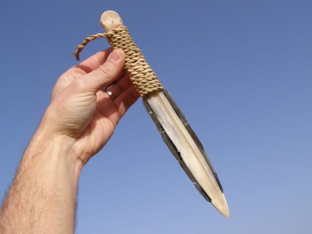 Pazourkový nůž – Mezolitická dýka 1