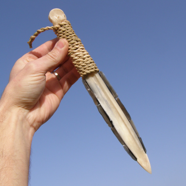 Pazourkový nůž – Mezolitická dýka 1