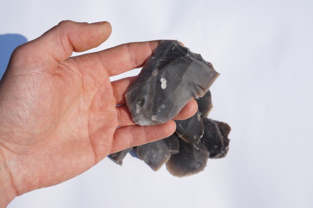 Křesací kámen – Křesací kameny k rozdělávání ohně ocílkou