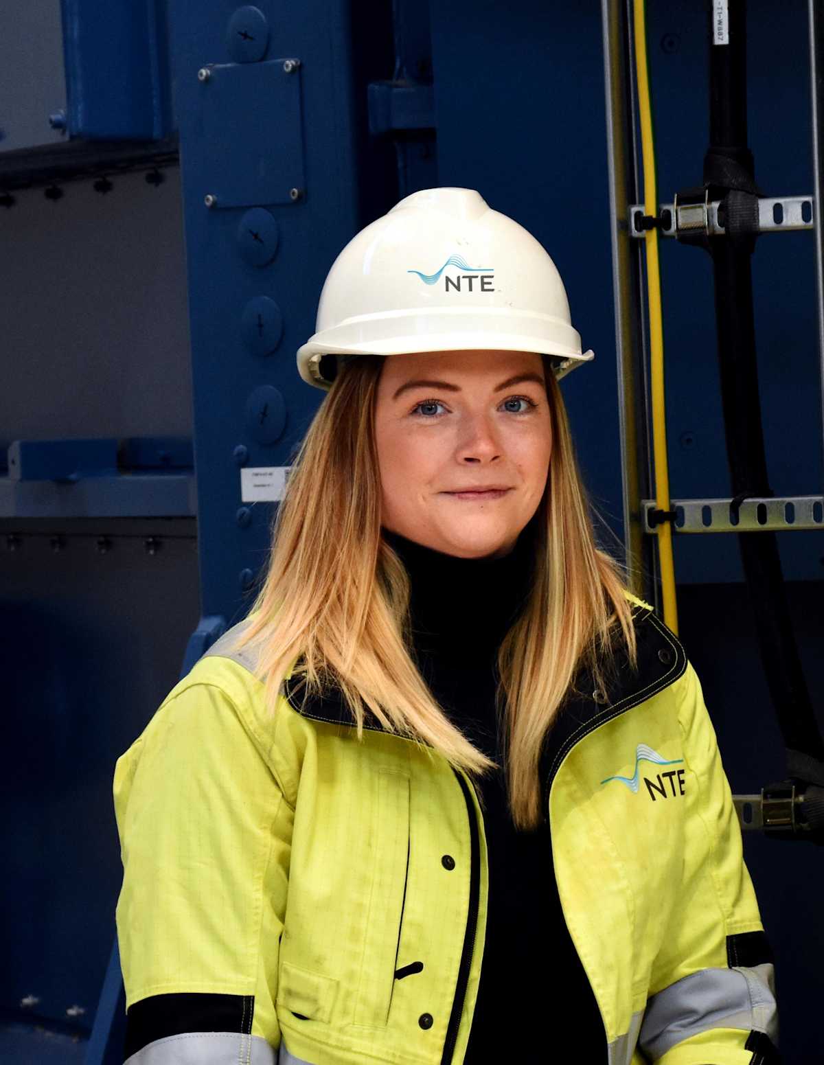 Magnhild-er-elektrikerlĂŠrlinger-hos-NTE-Namsos