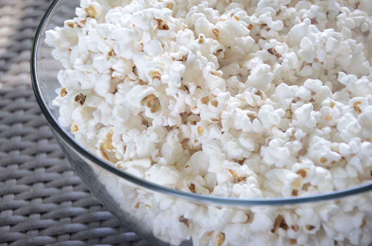 Bolle med popcorn