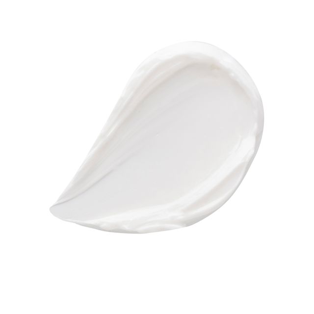 Charlotte's Magic Cream swatch Swatch of A luscious pearly-white moisturiser in a teardrop shape.