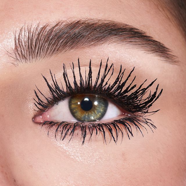 How to apply mascara for length Model close up wearing Exagger-Eyes Mascara for a lengthening effect