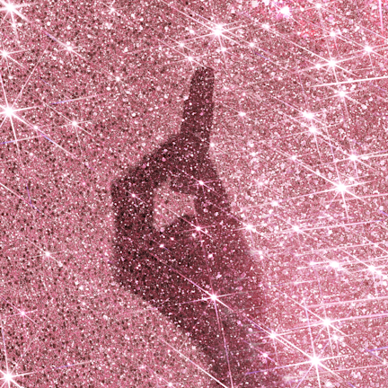 CHARLOTTE’S MYSTERY BEAUTY ICONS L.O.V.E. BAG-silhouette2 CHARLOTTE’S MYSTERY BEAUTY ICONS L.O.V.E. BAG-silhouette2