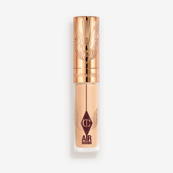 Airbrush Flawless Concealer - 7 medium closed packshot Airbrush Flawless Concealer - 7 medium closed packshot