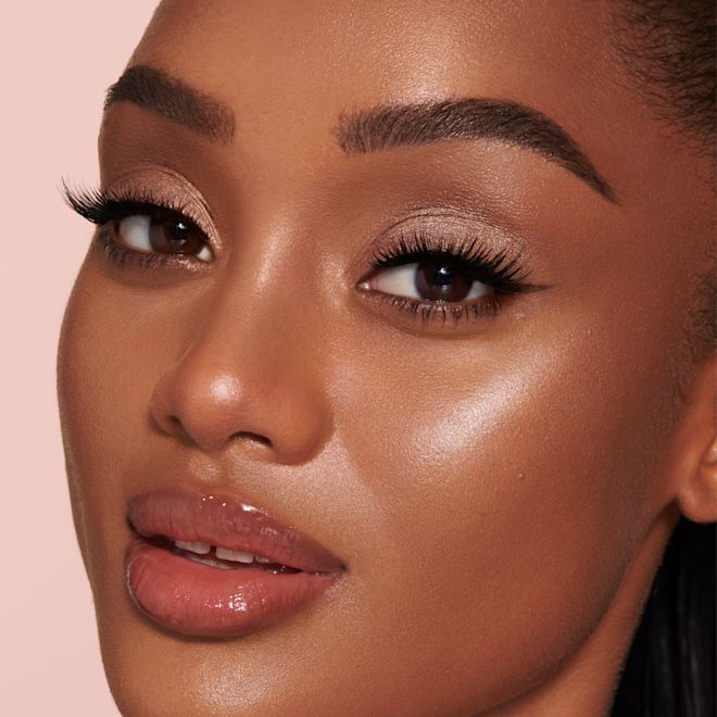 Beauty Light Wand in Pillow Talk Beauty Light Wand in Pillow Talk