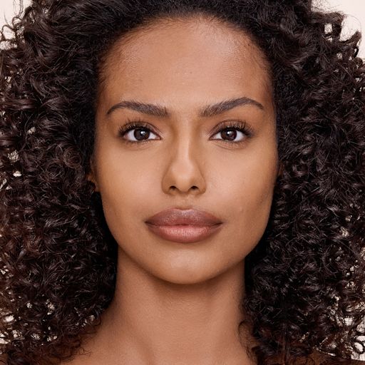 Airbrush Flawless Concealer - 9.5 Tan model after Airbrush Flawless Concealer - 9.5 Tan model after