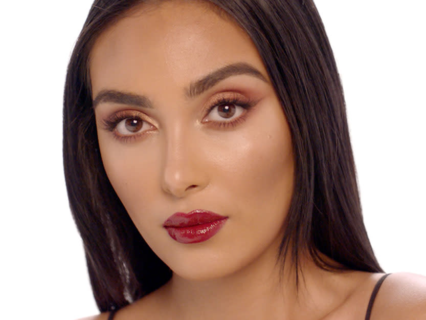 Your Everyday Red Lipstick Makeup Look Your Everyday Red Lipstick Makeup Look