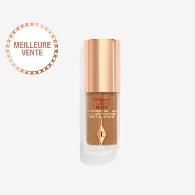 Mini Hollywood Flawless Filter dans la teinte 6.5 fermé Une base de teint lumineuse médium-foncé, dans un flacon en verre fermé avec un bouchon doré.