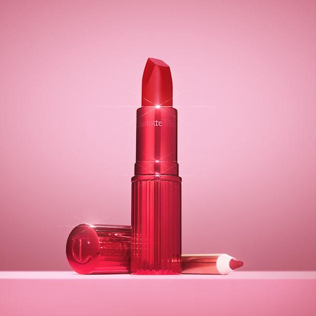 Red lipstick to lift your mood Red lipstick to lift your mood