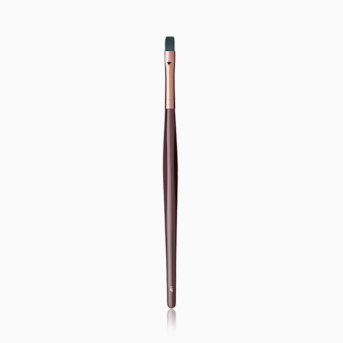 Lip-Brush-Back-Packshot-Reflection Lip-Brush-Back-Packshot-Reflection