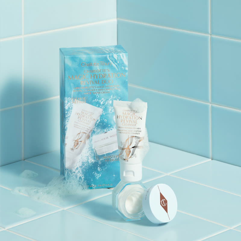 Charlotte's Magic Hydration Revival Duo Charlotte's Magic Hydration Revival Duo cleanser and moisturiser