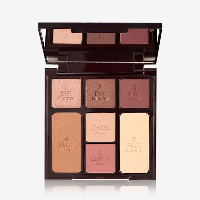 Instant Look in a Palette Gorgeous Glowing Beauty Open Pack Shot Instant Look in a Palette Gorgeous Glowing Beauty Open Pack Shot