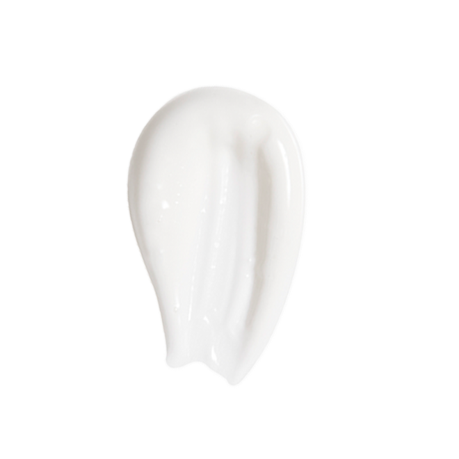 Magic Cream Light swatch Swatch of light, white-coloured cream.