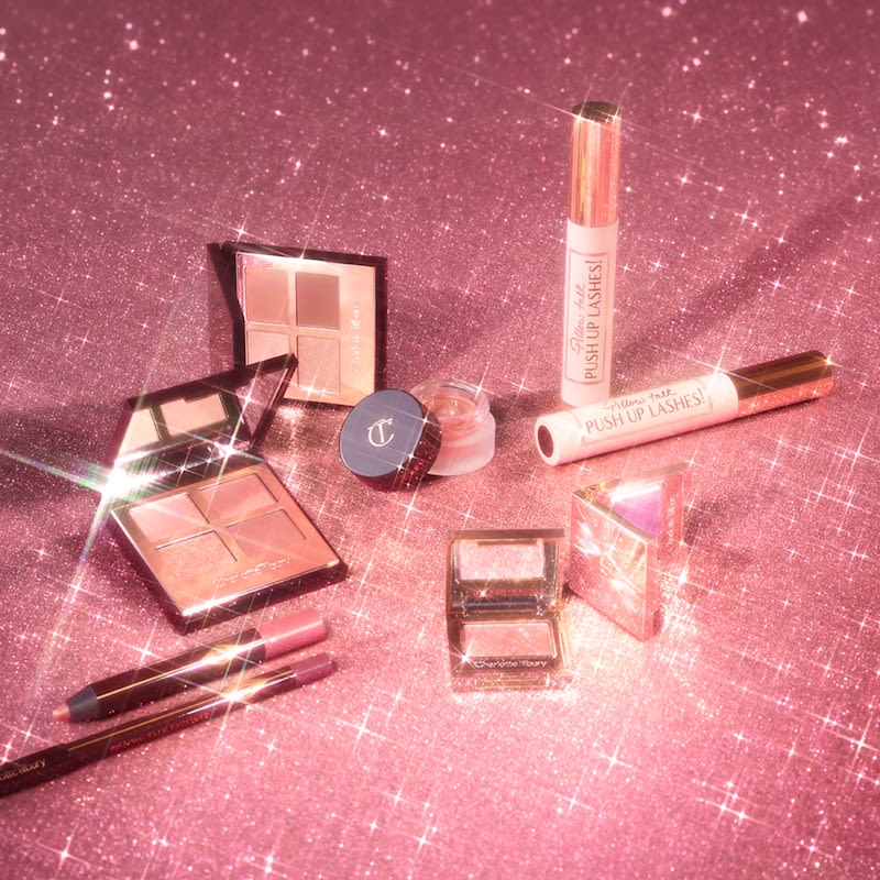 Imagen de Pillow Talk Party Productos de maquillaje de la colección Pillow Talk para labios y ojos