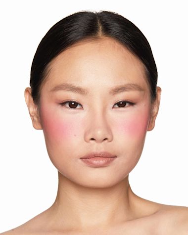 UNREAL BLUSH - ROSY GLOW - MODEL 4 UNREAL BLUSH - ROSY GLOW - MODEL 4