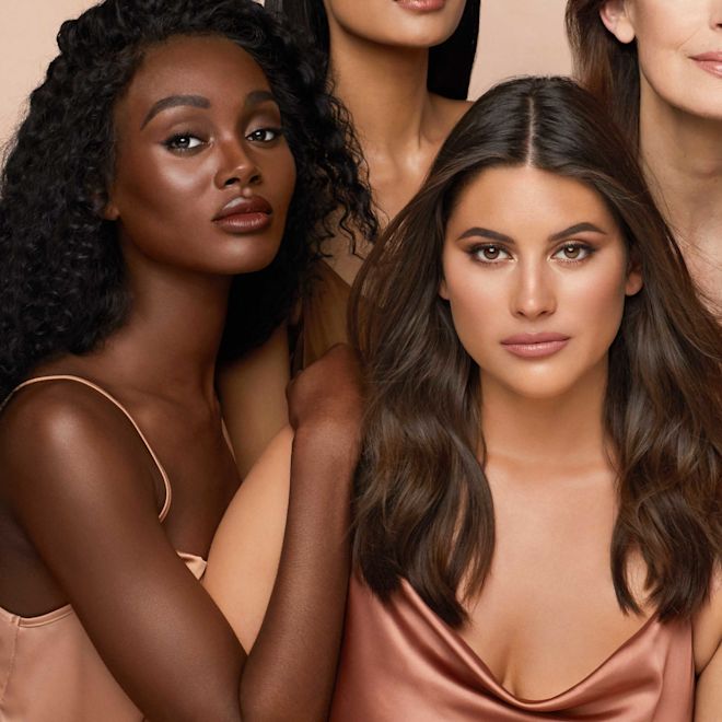 Magic Flawless glow Kit on model duo Deep-tone and medium-tone brunette model with glowy, bronzed skin wearing soft-glam nude makeup.