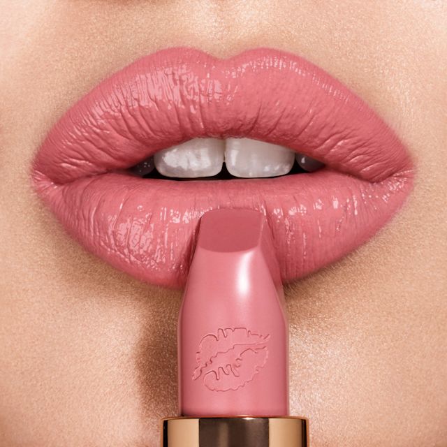 Bubblegum Pink Lipstick close up Model wearing Liv It Up bubblegum pink lipstick