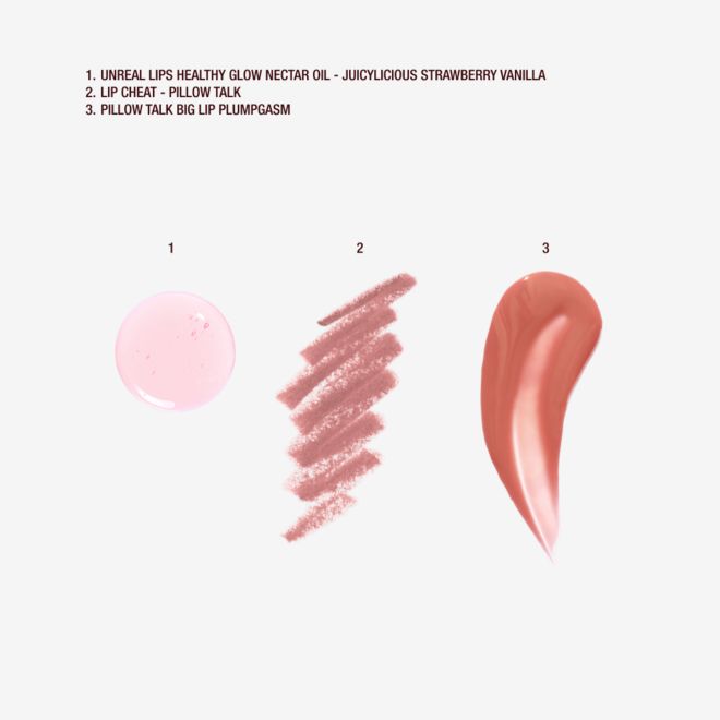 Juicy Plumper Looking Lip Kit Texture swatch Juicy Plumper Looking Lip Kit Texture swatch
