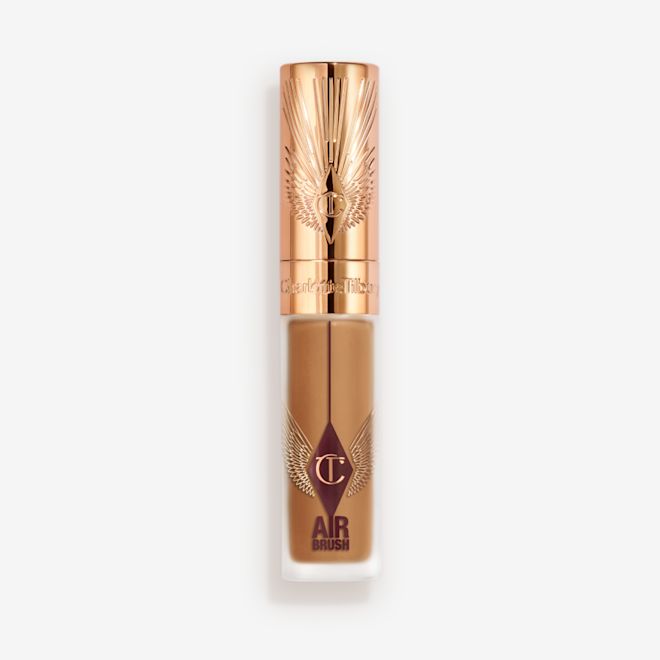 Airbrush Flawless Concealer - 12.5 Tan-Deep closed packshot Airbrush Flawless Concealer - 12.5 Tan-Deep closed packshot