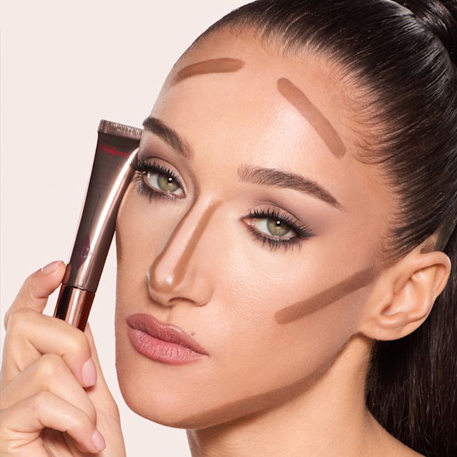 Bella Tilbury Hollywood Contour Wand contour application Bella Tilbury Hollywood Contour Wand contour application