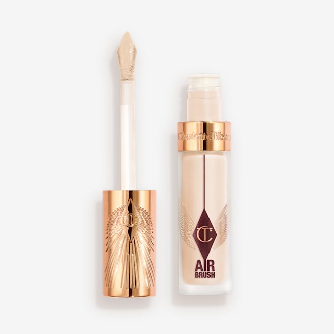 Airbrush Flawless Concealer - 3.5 fair open packshot Airbrush Flawless Concealer - 3.5 fair open packshot