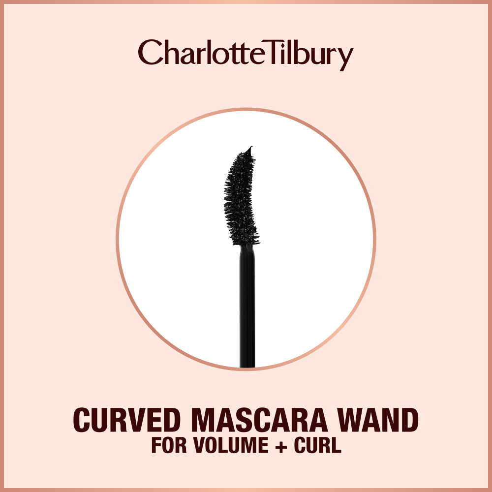 Curved mascara wand A curved mascara wand that gives lashes volume and curl