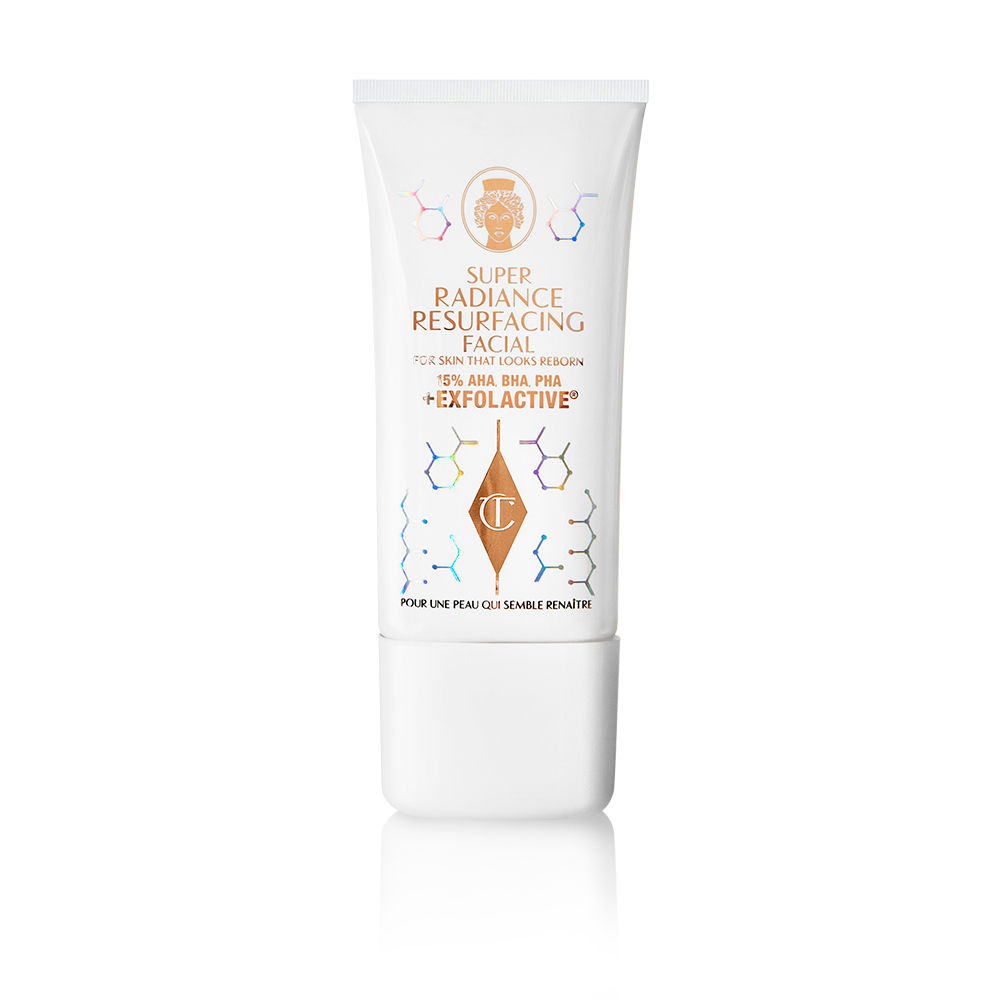 Super Radiance Resurfacing Facial packshot for blog A closed, exfoliating, wash-off, chemical mask in a white-coloured tube with gold-coloured text on it.