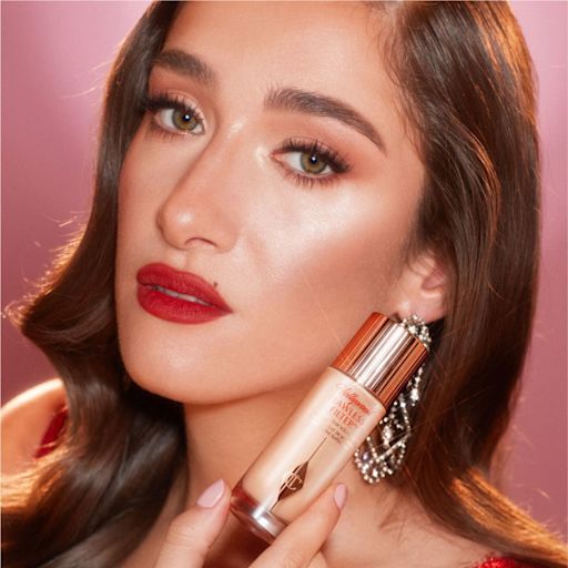 Hollywood Flawless Filter used as a glow primer Hollywood Flawless Filter used as a glow primer