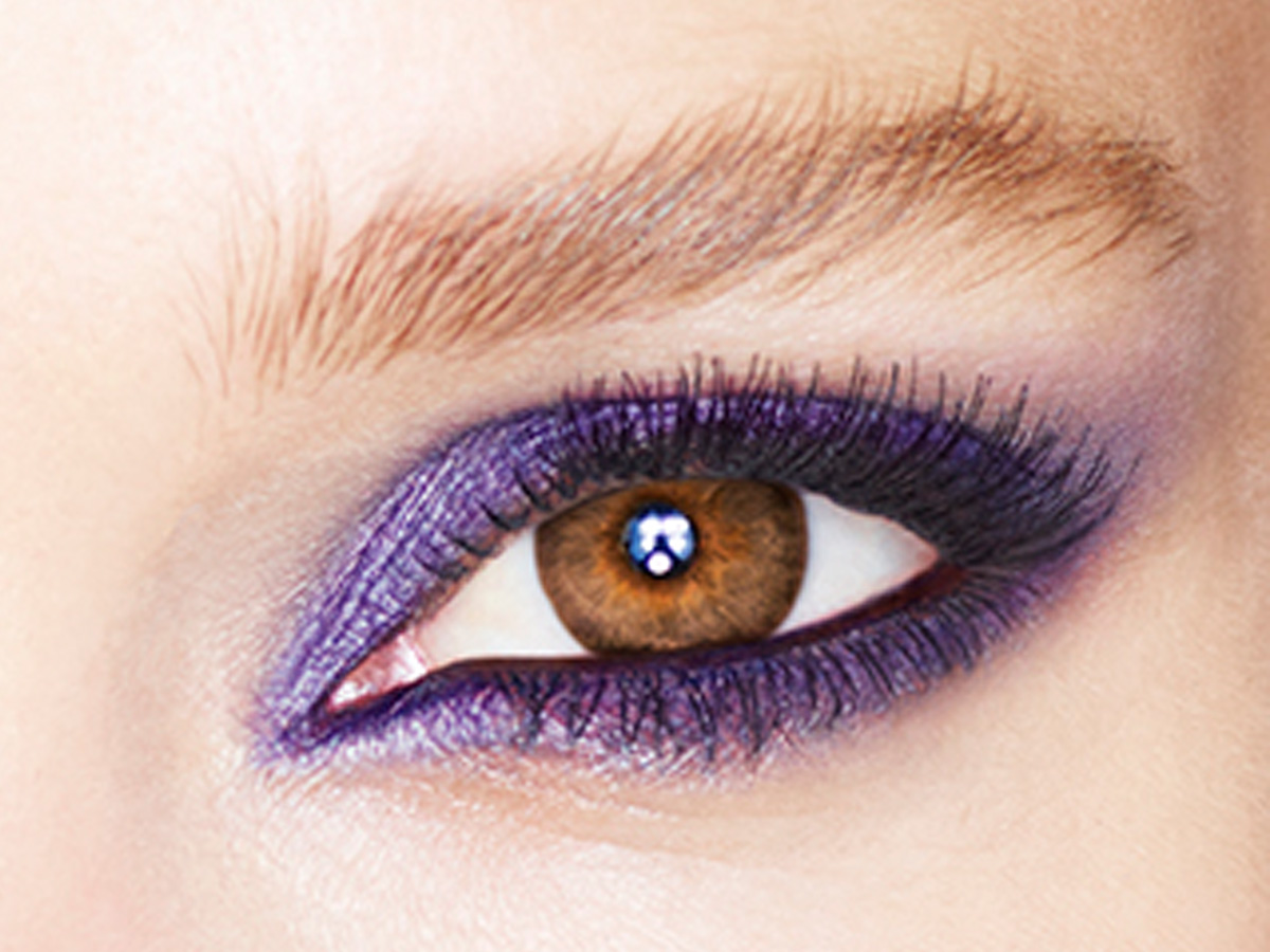 Colour Chameleon Intoxicating Violet brown eyes close up