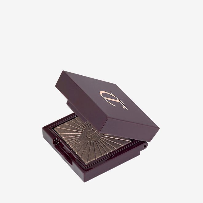 The-Huntress-Side-Packshot The-Huntress-Side-Packshot