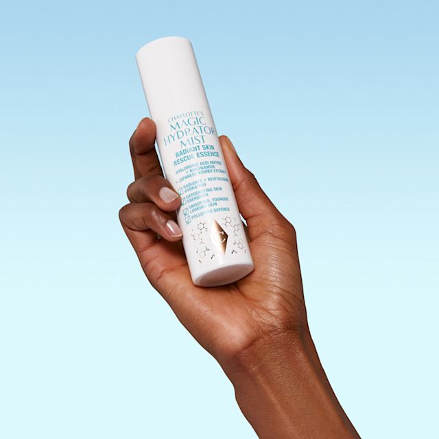 Bruma facial con brillo veraniego Cómo conseguir un brillo veraniego con la bruma facial